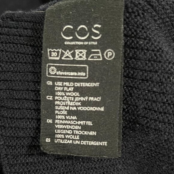 COS Knitted Oversized Sweater Poncho - Picture 9 of 9